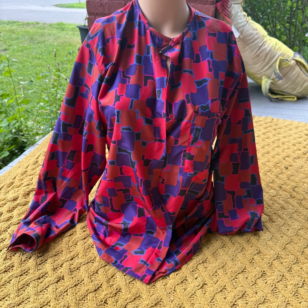 Vintage Stefanie Geometric Block Print Blouse Red Purple Blue Size 8 21598